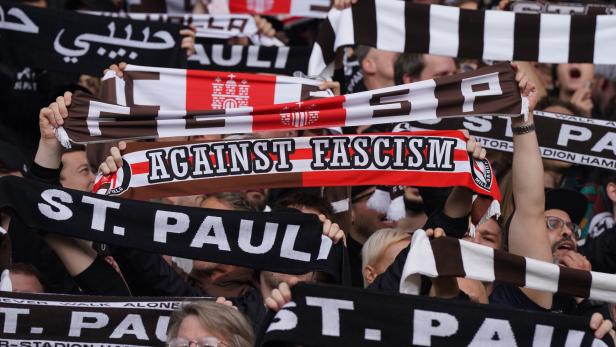 Brisanz pur: St. Pauli kann beim “Feind” den Aufstieg fixieren